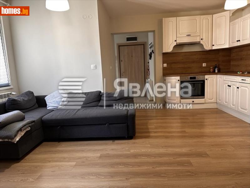 Двустаен, 79m²