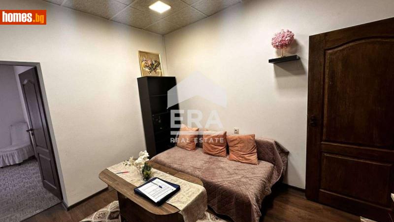 Тристаен, 80m² -  Център, Плевен - Апартамент под наем - ERA Плевен Сити - 121277573