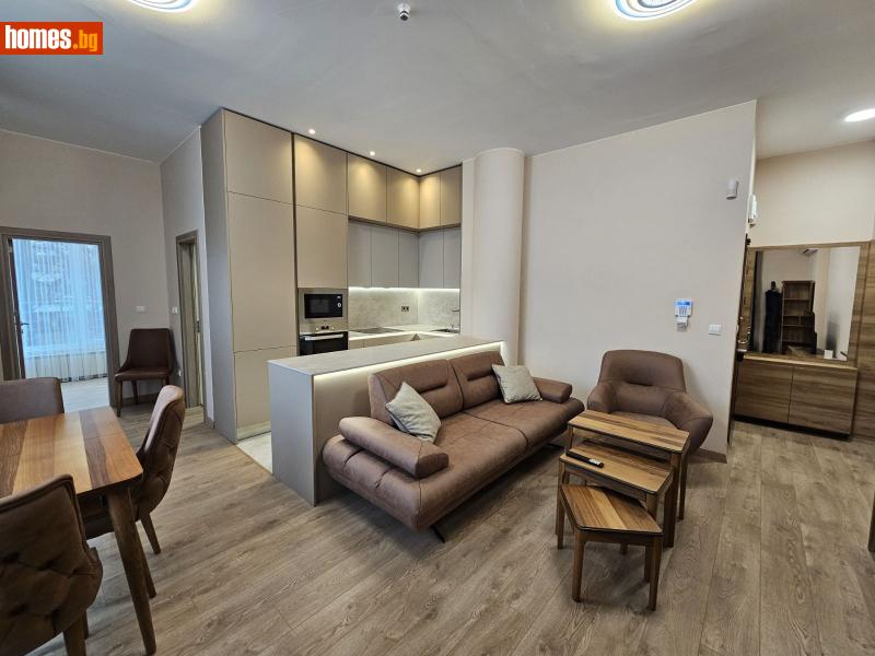 Двустаен, 67m²