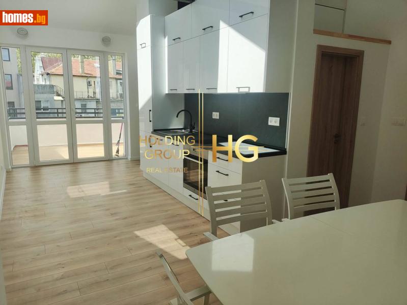 Четиристаен, 120m² -  Център, Варна - Апартамент за продажба - Холдинг Груп Недвижими Имоти  - 121323396