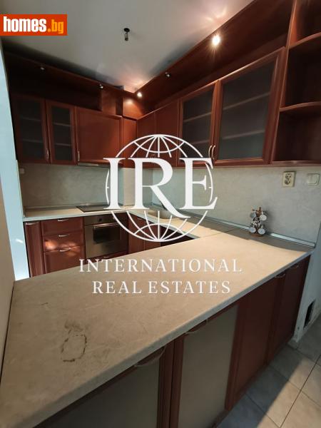 Тристаен, 101m² - Жк. Възраждане, Варна - Апартамент за продажба - Интернешънъл Риъл Естейтс - 121325298