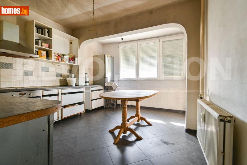 Тристаен, 91m² - Жк. Сухата Река, София - Апартамент за продажба - Революшън Естейт - 121365737