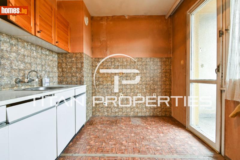 Тристаен, 84m² - Жк. Люлин 7, София - Апартамент за продажба - Титан Пропъртис София ООД - 121429429