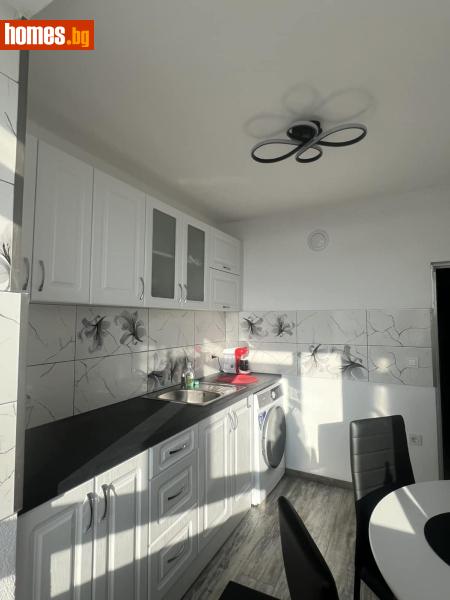 Двустаен, 58m² - Жк. Тракия, Шумен - Апартамент под наем - Адрес недвижими имоти - кантора Шумен - 121445592