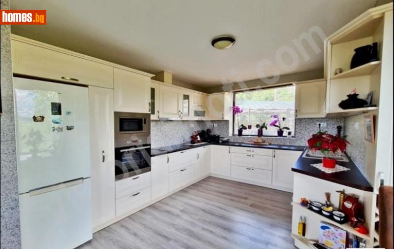 Къща, 252m² - С.Малки Чифлик, Велико Търново - Къща за продажба - ВИКТОРИЯ ИМОТИ - 121464988