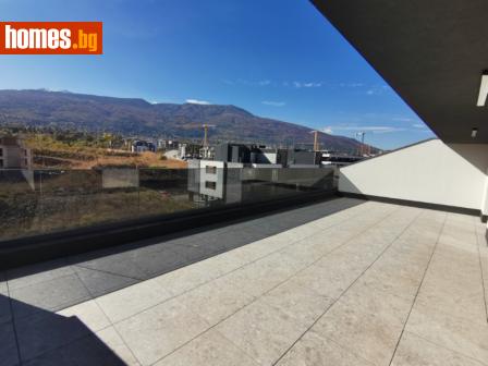 Тристаен, 186m² - Апартамент за продажба - 121520856
