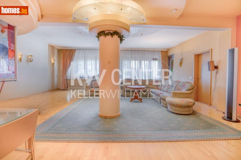Тристаен, 139m² -  Център, София - Апартамент за продажба - Фърст Естейтс  - 121542683